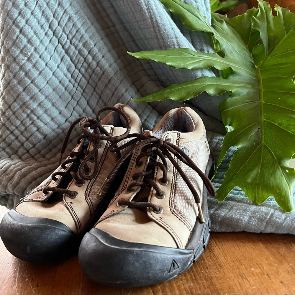 Keen Presidio Leather & Canvas Outdoor Hiking Sneaker, Women’s Size 7